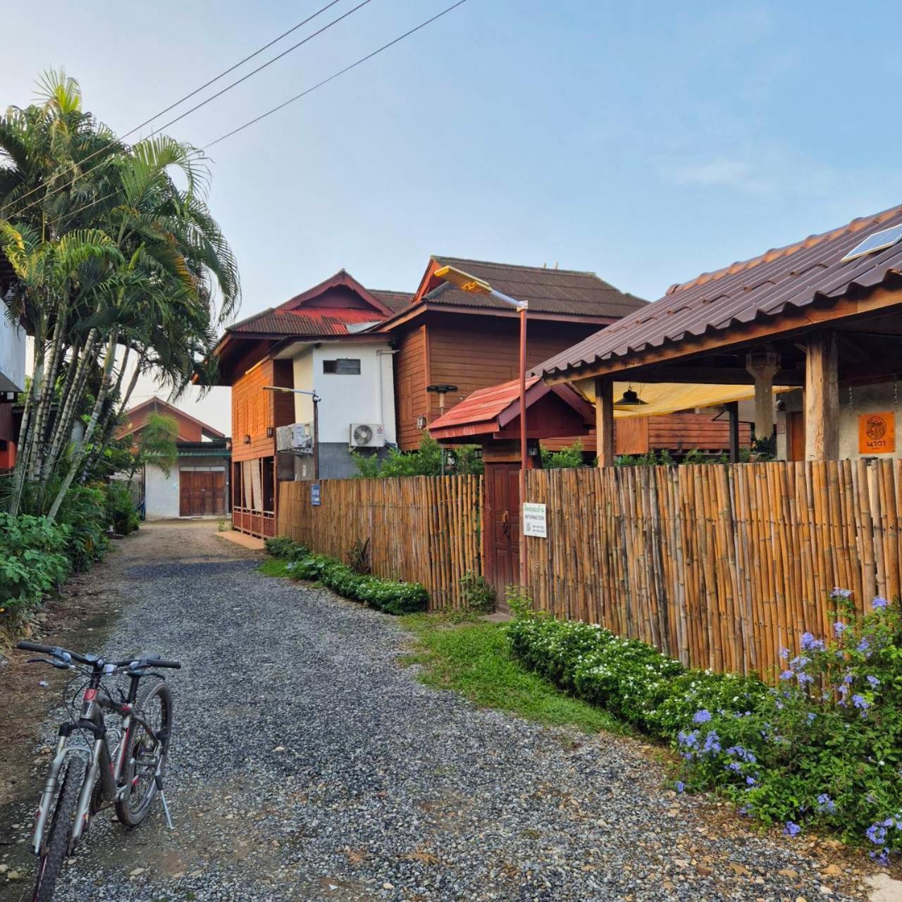 Kedthawa Homestay เฮือนเก็ดถะหวา Ban Cho Lae ภายนอก รูปภาพ